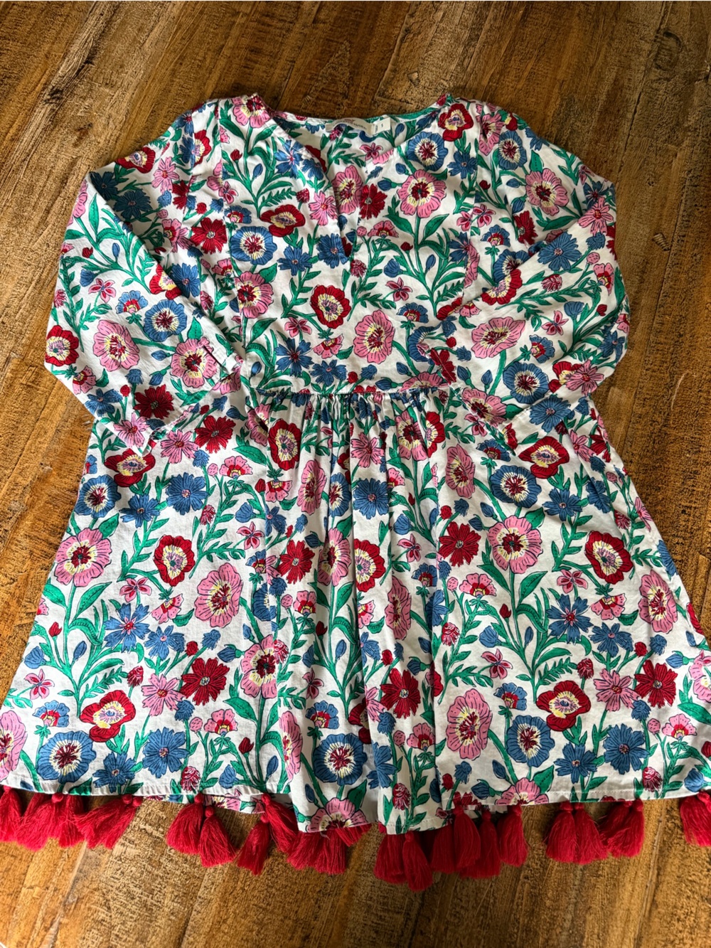 Vineyard Vines kids floral dress long sleeves tassels and details size small